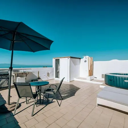 Charming In Tijoco Bajo Adeje 70 M² With Terrace Апартаменты Адехе