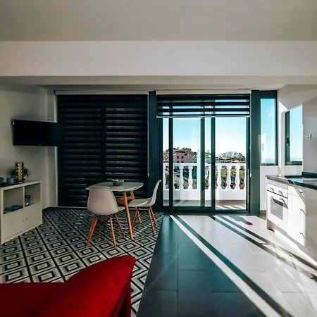 Апартаменты Charming In Tijoco Bajo Adeje 70 M² With Terrace Адехе
