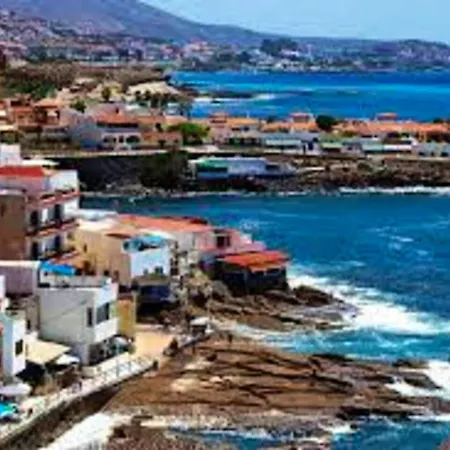 Charming In Tijoco Bajo Adeje 70 M² With Terrace Адехе